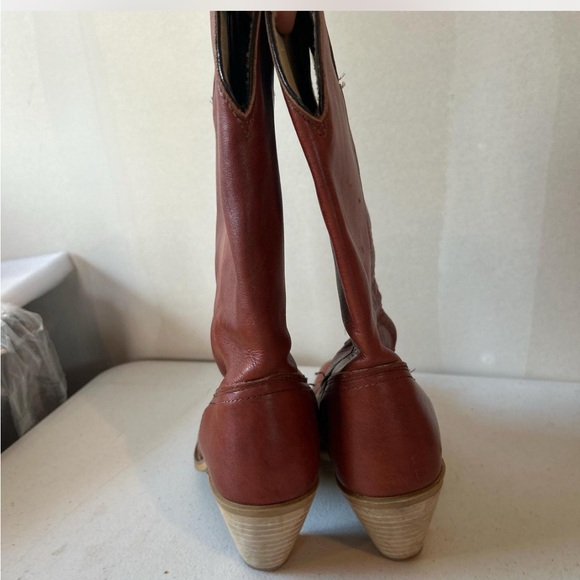 Women's Western Leather Boots - Brown - Picture 5 of 8